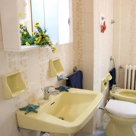 דירה Cosy Flat 80mt From The Sea *