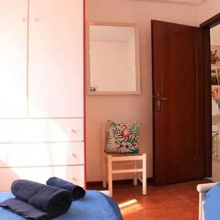 Cosy Flat 80mt From The Sea * ביביונה