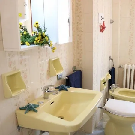 דירה Cosy Flat 80mt From The Sea *